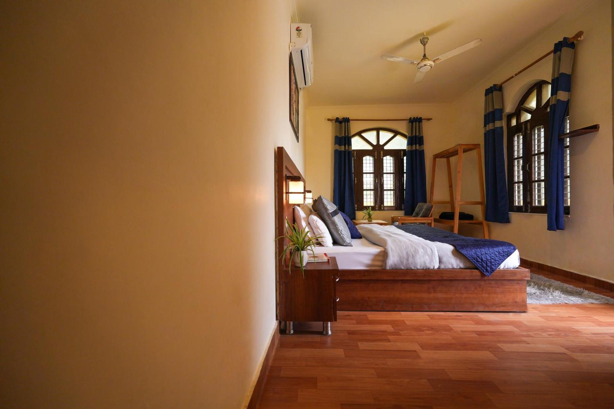 Hostel Shalom Backpackers Rishīkesh Zewnętrze zdjęcie