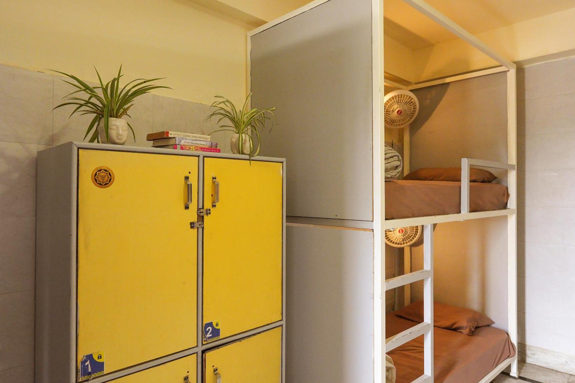 Hostel Shalom Backpackers Rishīkesh Zewnętrze zdjęcie