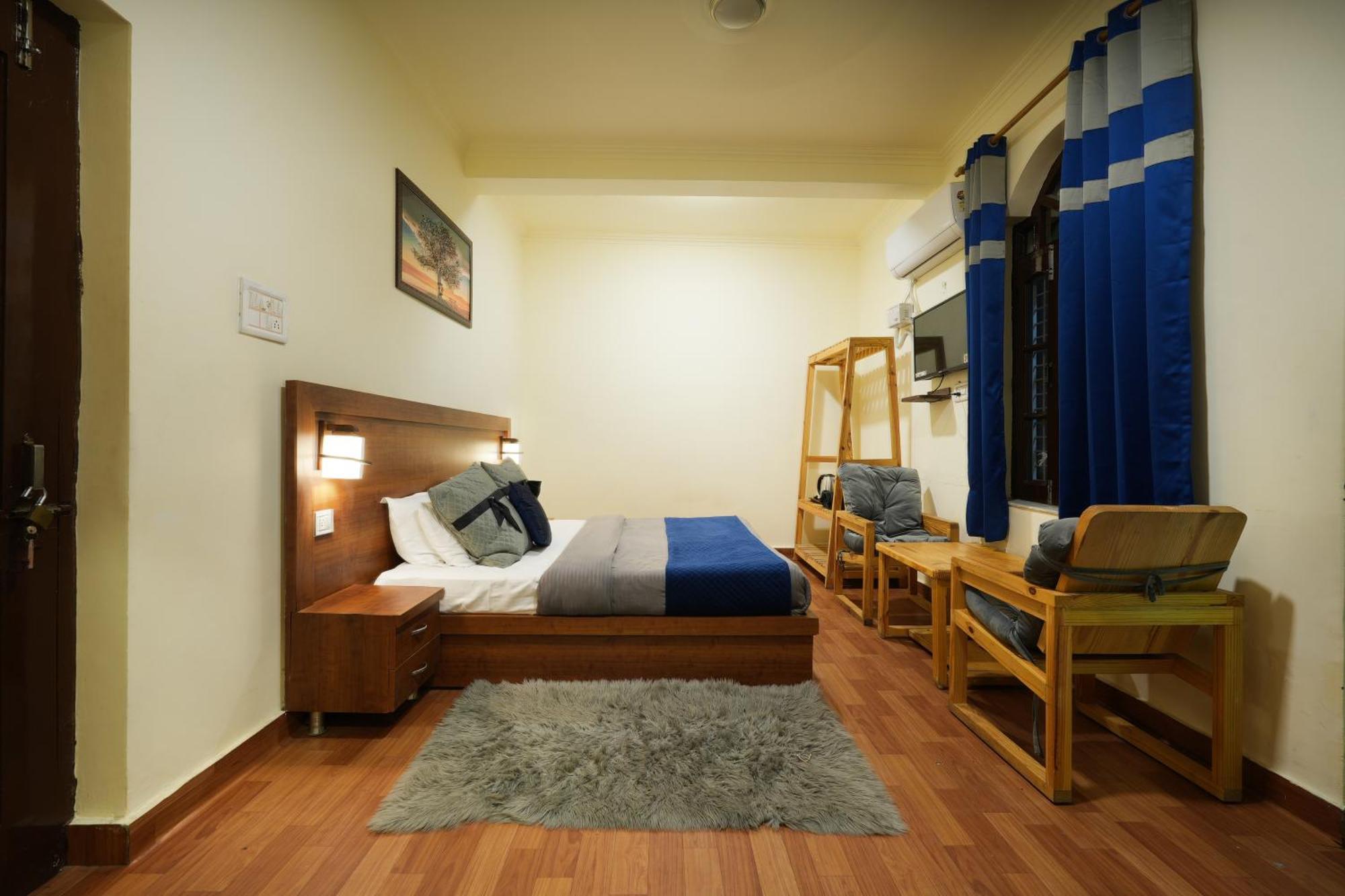 Hostel Shalom Backpackers Rishīkesh Zewnętrze zdjęcie